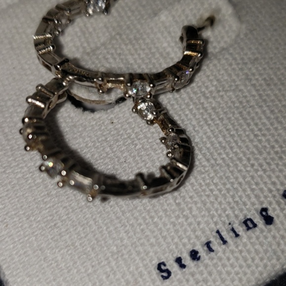 Earrings - Picture 2 of 2